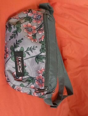 Jansport Floral Gray and Pink Crossbody Bag